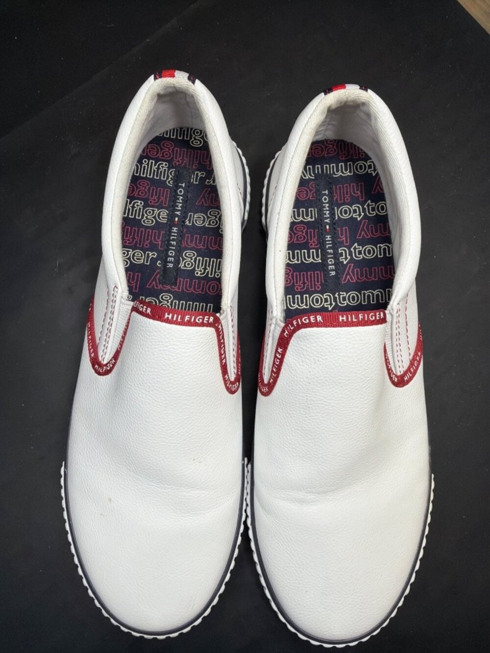 Tommy Hilfiger Womens 8.5 M White Slip On Sneakers TWEASTIN2 Red Trim Shoes - Picture 4 of 8